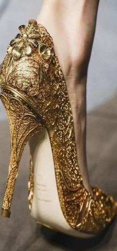beauty and the beast heels dolce and gabbana